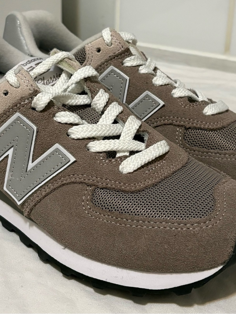New Balance 574 Core Grey White Sneakers Women’s Size 8